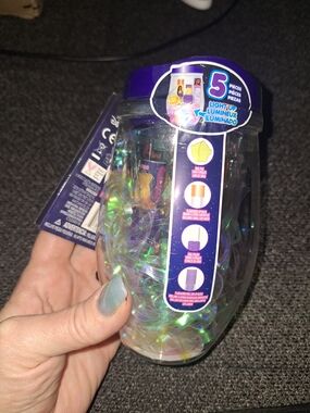 Light-Up Decorative Jar with Iridescent Filler 5 Items